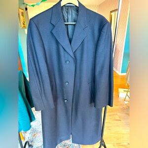 Hart Schaffner Marx topcoat— 44R — excellent preowned condition  — wool/cashmere